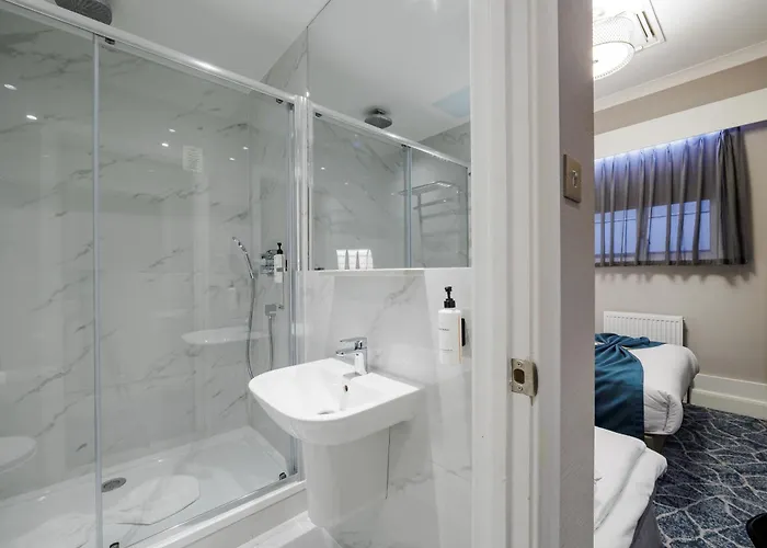 Queens Park Premier Hyde ParkHotel Londres